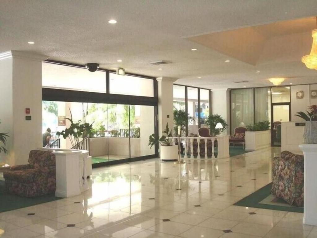 Heart Of Waikiki,1Bdrm,Free Parking, Wifi,No Resort Fees,Youtube,Netflix ! Honolulu Exterior photo