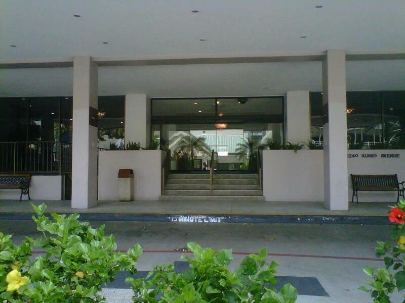 Heart Of Waikiki,1Bdrm,Free Parking, Wifi,No Resort Fees,Youtube,Netflix ! Honolulu Exterior photo